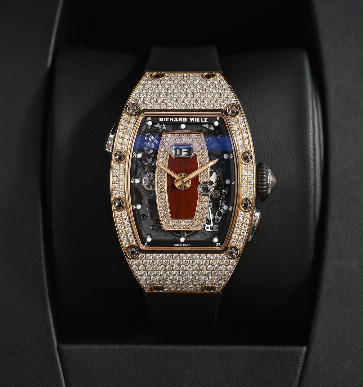 Richard Mille RM 037 "Red Lip" – 18ct Rose Gold, Diamond-Set, Red Jasper Dial