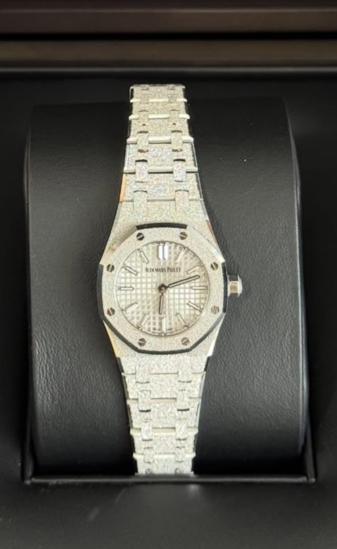 Audemars Piguet Royal Oak Mini Frosted White Gold (Ref. 67630BC.GG.1312BC.01)(2026)