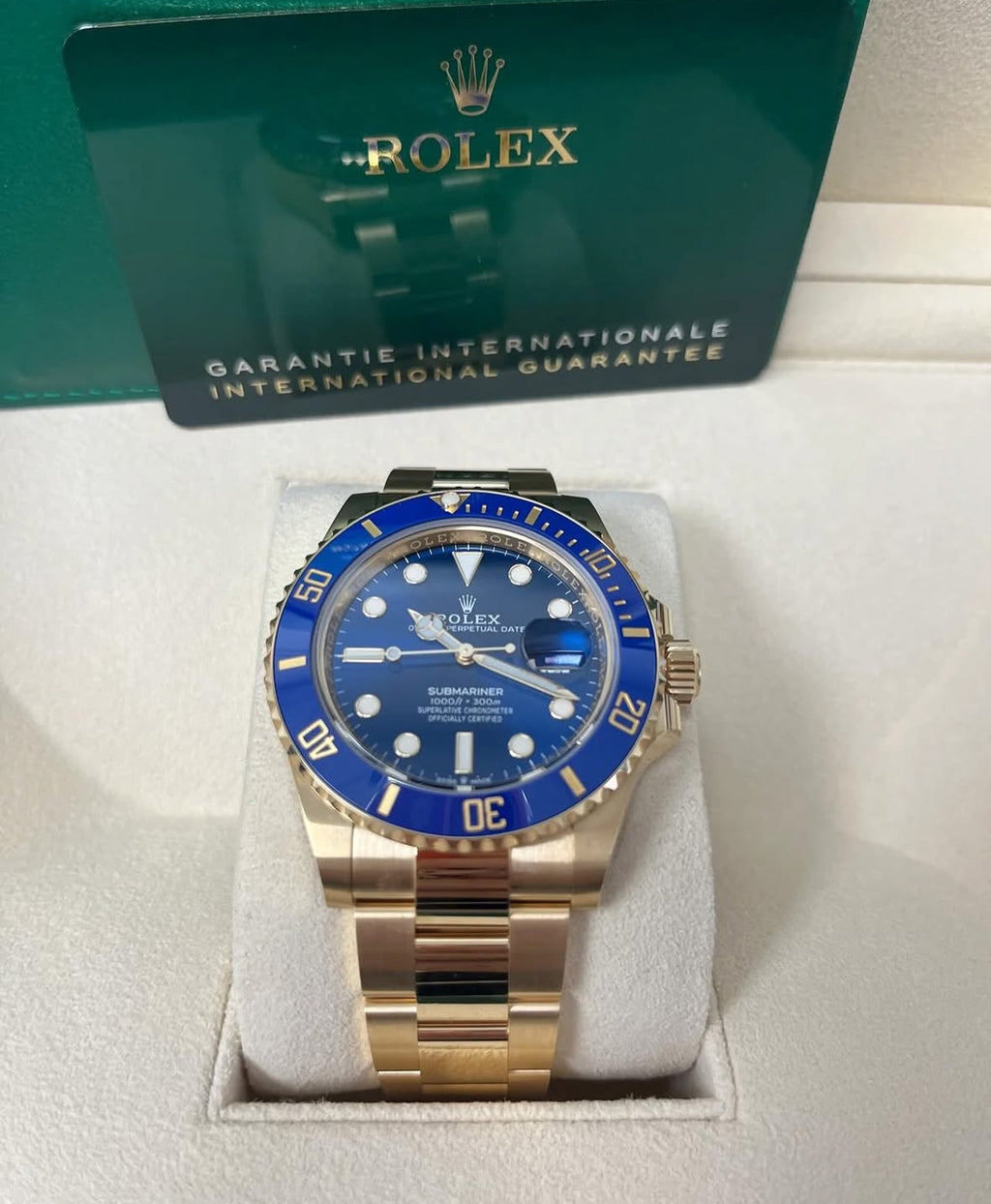 Rolex Submariner Date 126618LB (2026) – 18ct Yellow Gold, Blue Dial, Blue Cerachrom Bezel