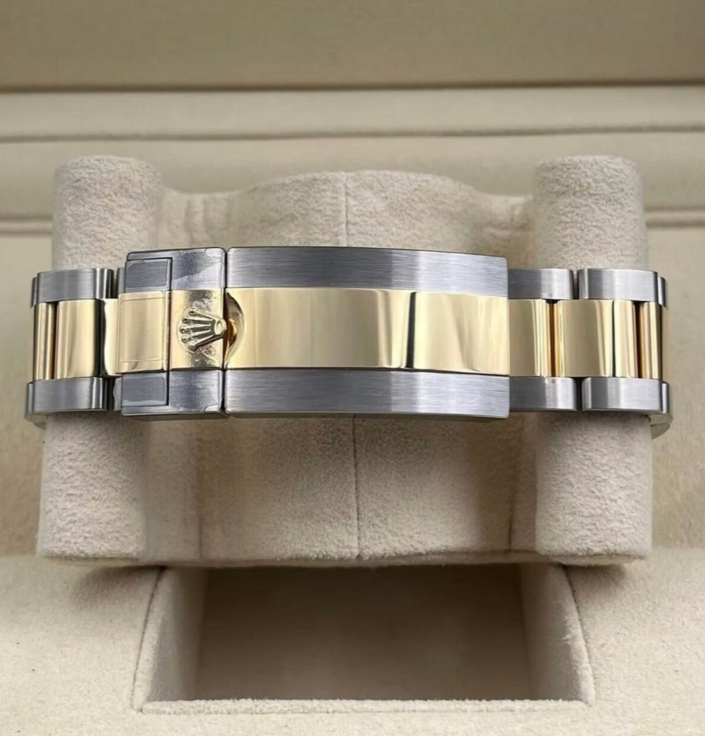 Rolex Submariner Date 126613LN – Steel & 18ct Yellow Gold, Black Dial, Full Set