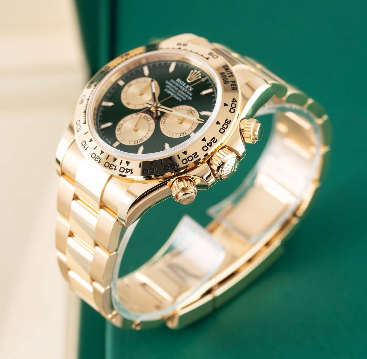 Rolex Daytona 126508 (2026) – 18ct Yellow Gold, Green Dial, Oyster Bracelet John Mayer