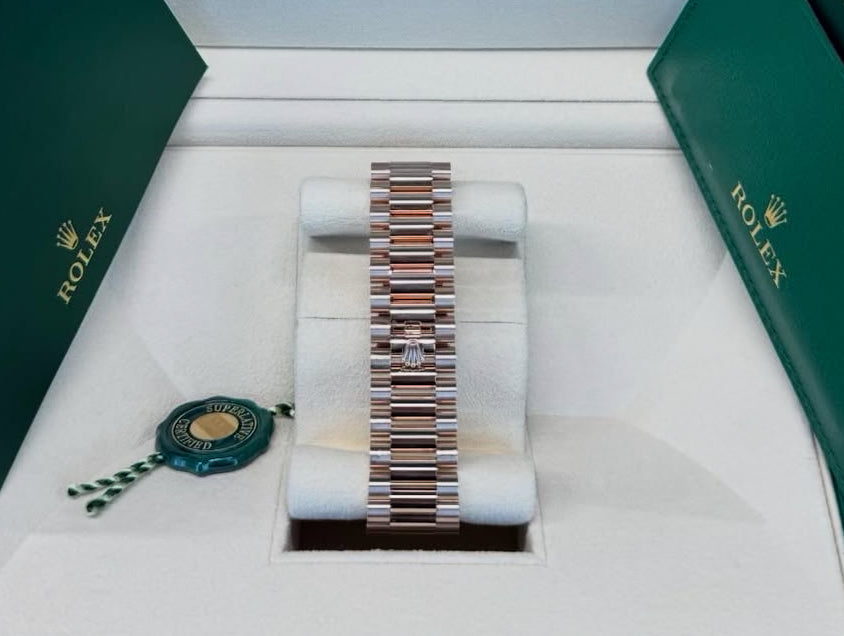 Rolex Day-Date 40 228235 (2026) – 18ct Everose Gold, Chocolate Dial, President Bracelet