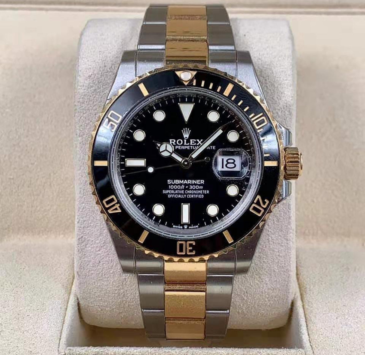 Rolex Submariner Date 126613LN – Steel & 18ct Yellow Gold, Black Dial, Full Set