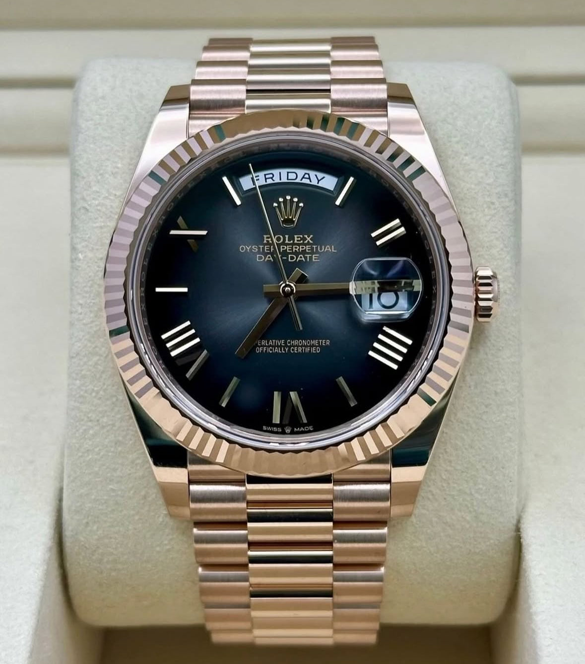 Rolex Day-Date 40 228235 (2026) – 18ct Everose Gold, Ombre Black Dial, President Bracelet