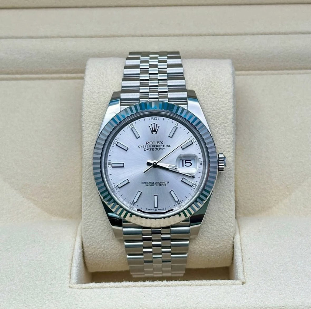 Rolex Datejust 41 126334 (2026) – White Rolesor, Silver Dial, Fluted Bezel, Jubilee