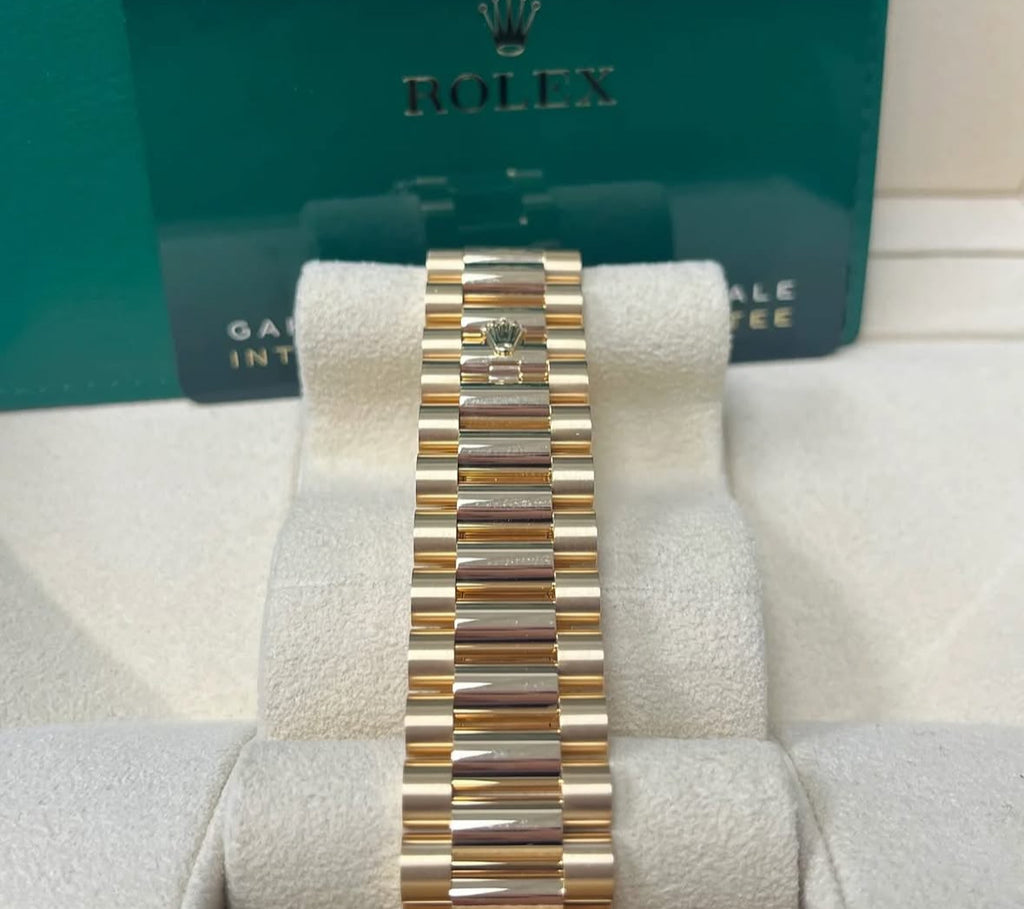 Rolex Day-Date 40 228238 – 18ct Yellow Gold, Green Dial, President Bracelet 2026