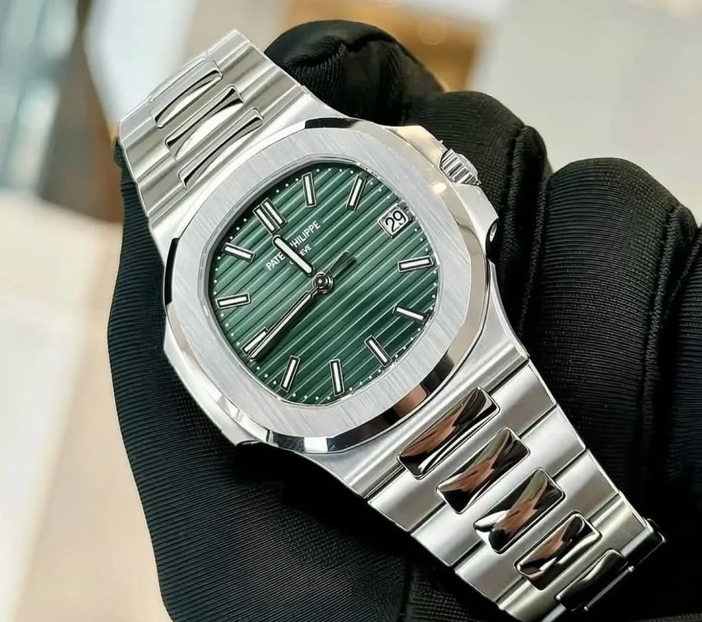 Patek Philippe Nautilus 5711/1A-014 – Olive Green Dial, Stainless Steel (Final Edition, Discontinued) 2021