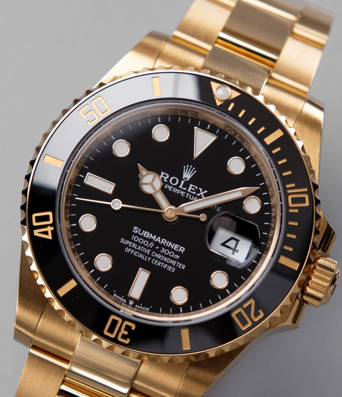 Rolex Submariner Date 126618LN (2026) – 18ct Yellow Gold, Black Dial, Black Cerachrom Bezel