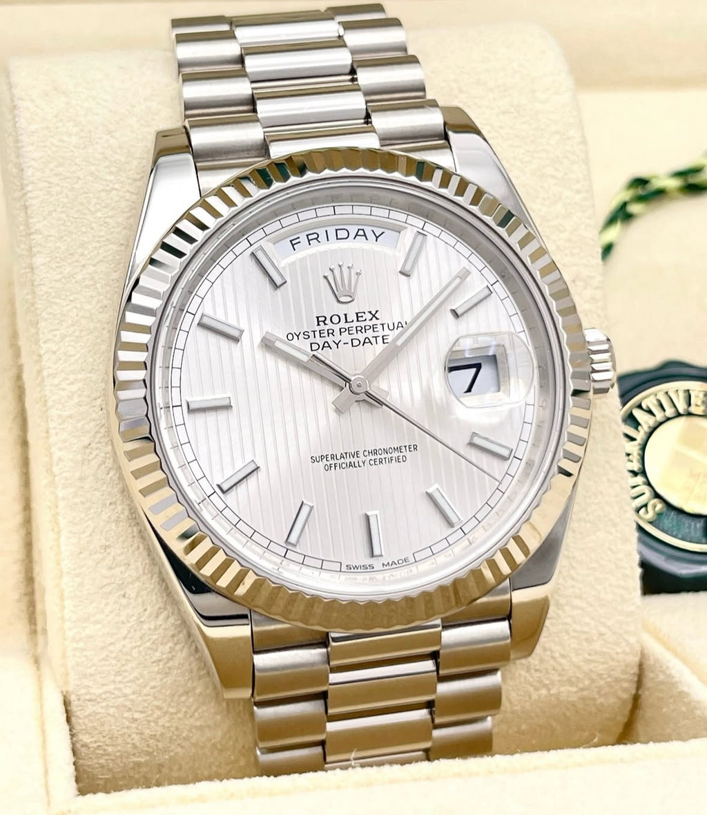 Rolex Day-Date 40 228239 (2026) – 18ct White Gold, Silver/White Dial, President Bracelet