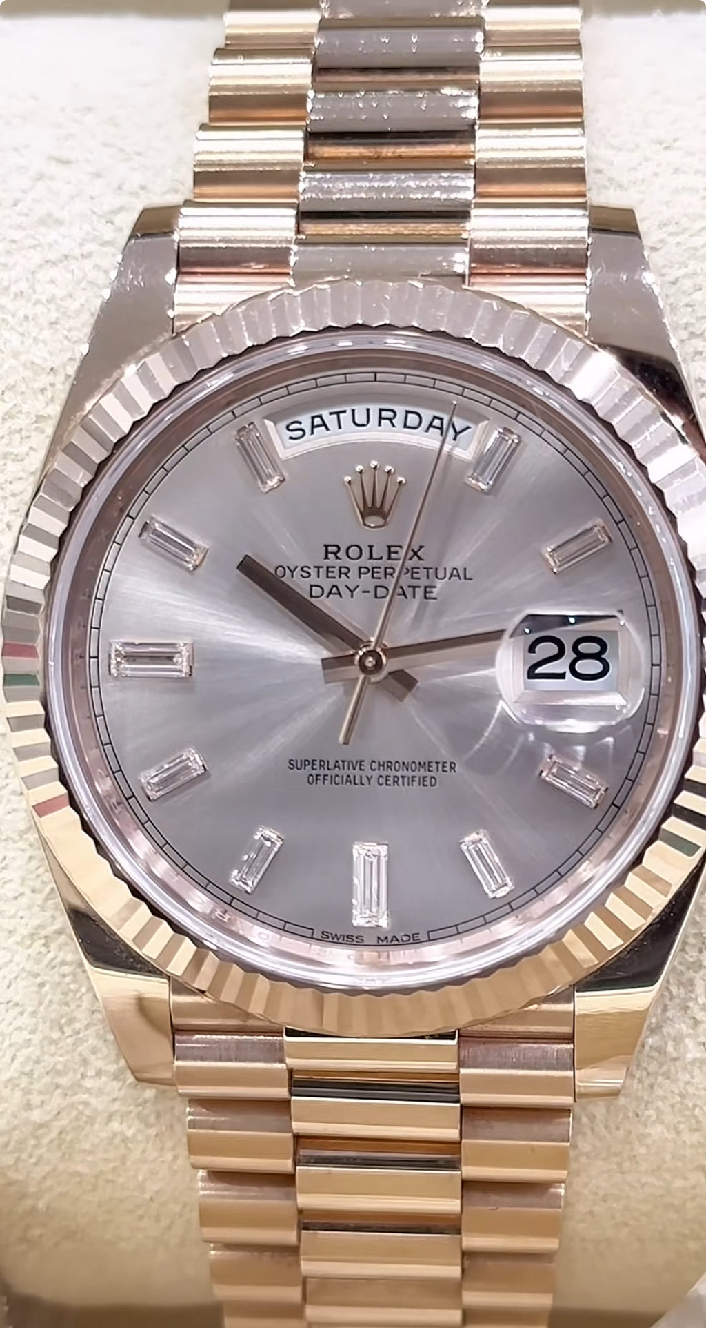 Rolex Day-Date 40 228235 (2026) – 18ct Everose Gold, Sundust Dial, President Bracelet