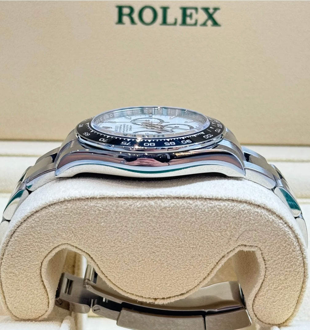 Rolex Cosmograph Daytona 126500LN "Panda" (2026) – Latest Production, Unworn, Box &amp; Papers