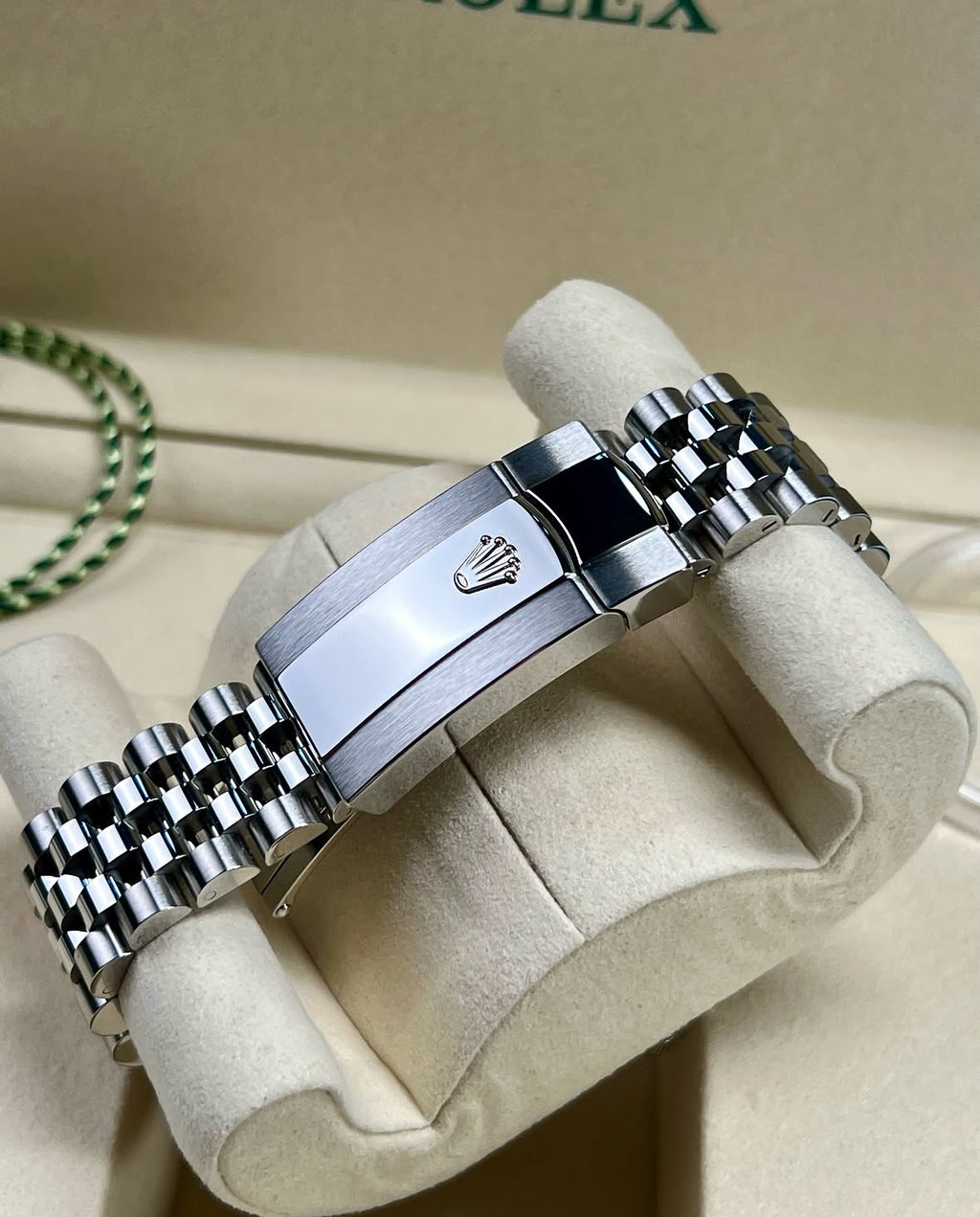 Rolex Datejust 41 126334 – Blue Dial, Fluted Bezel, Jubilee, Box &amp; Papers