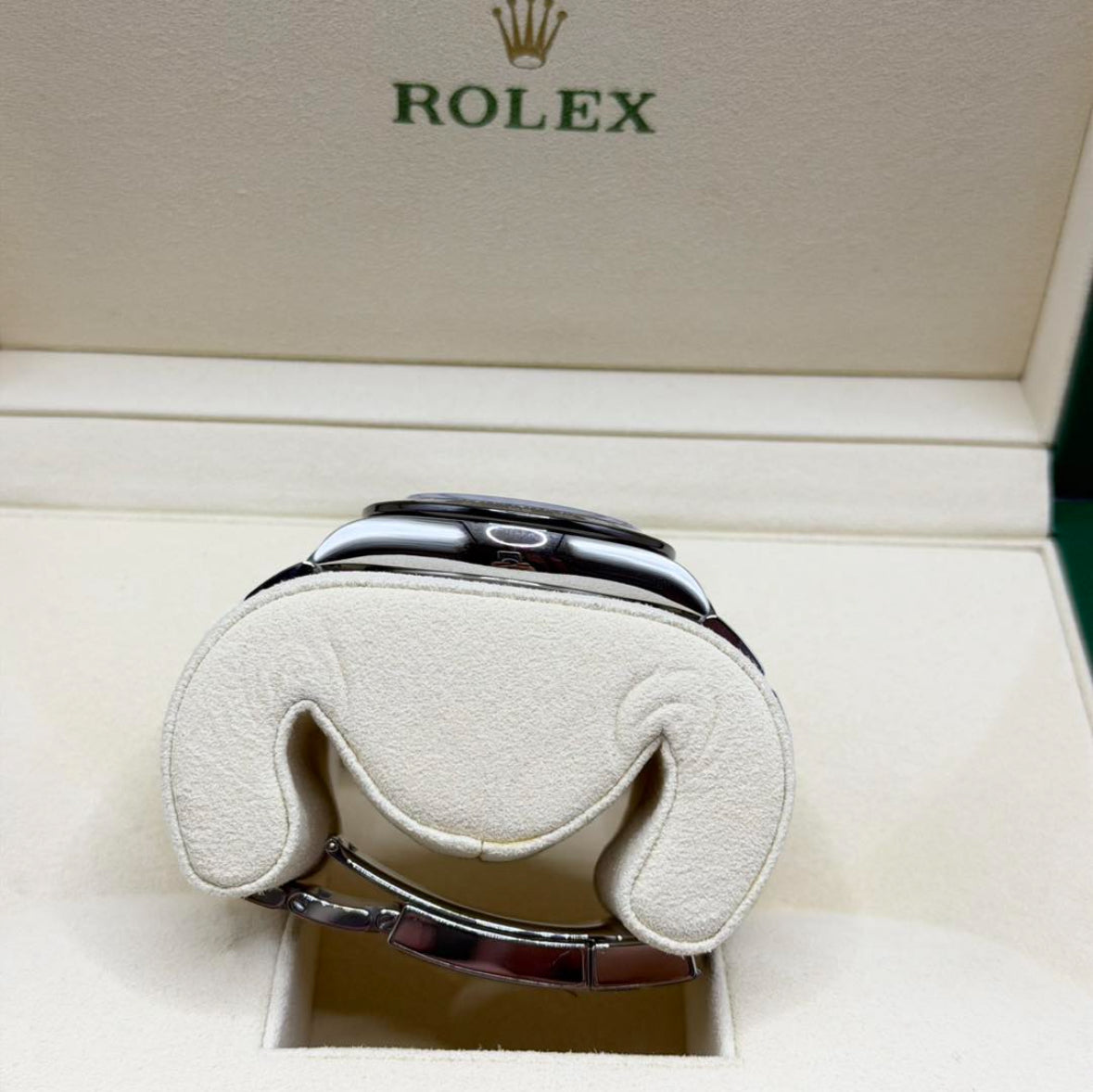 Rolex Daytona 126500LN (2026) – Oystersteel, Black Dial, Black Cerachrom Bezel "Reverse Panda"