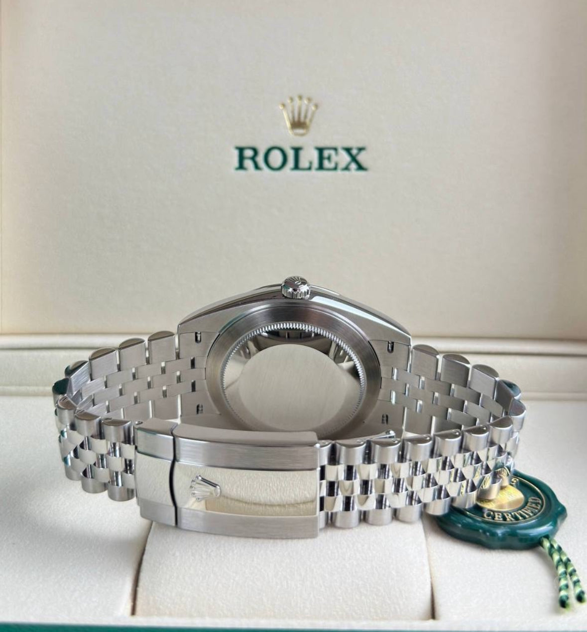 Rolex Datejust 41 126334 (2026) – White Rolesor, Mint Green Dial, Fluted Bezel, Jubilee