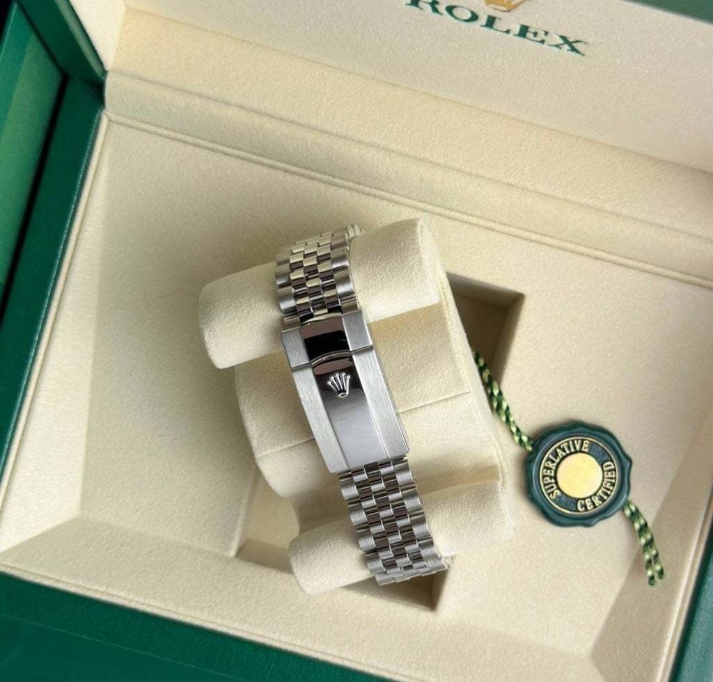 Rolex Datejust 41 126334 (2026) – White Rolesor, Mint Green Dial, Fluted Bezel, Jubilee