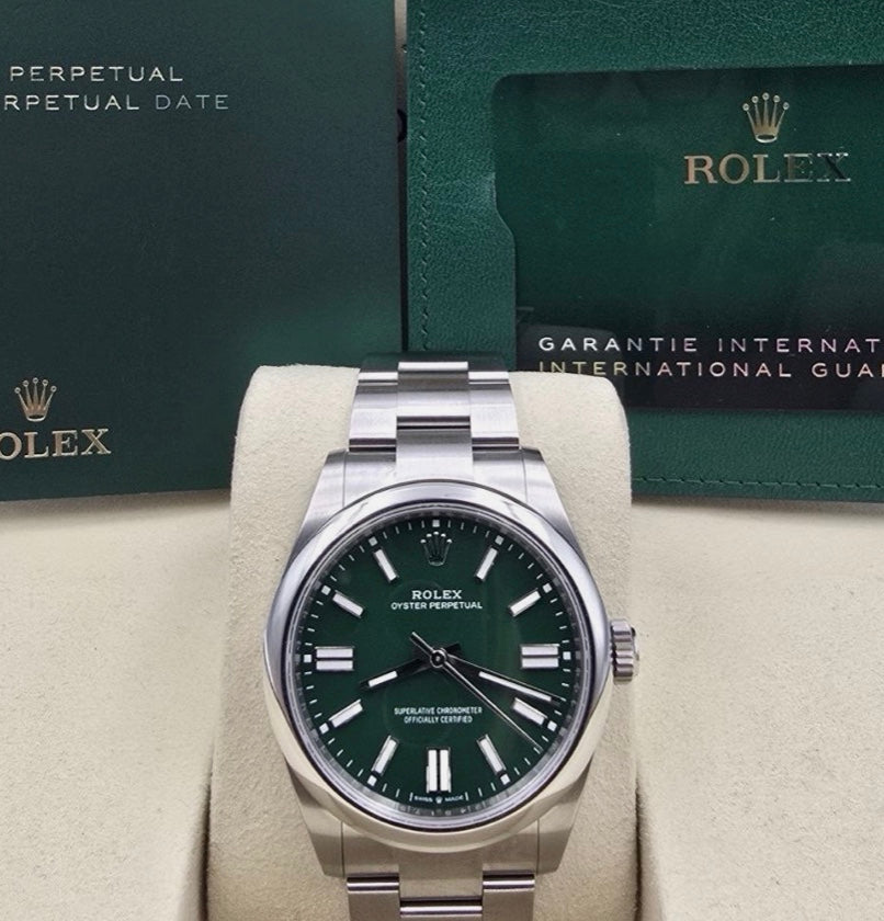 Rolex Oyster Perpetual 41 134300-0004 "Green" (2026) – Oystersteel, Unworn